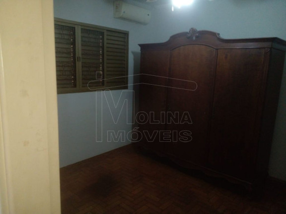 Imagem Casa com 3 Quartos para Alugar, em Centro - Araraquara Imagem Casa com 3 Quartos para Alugar, em Centro - Araraquara