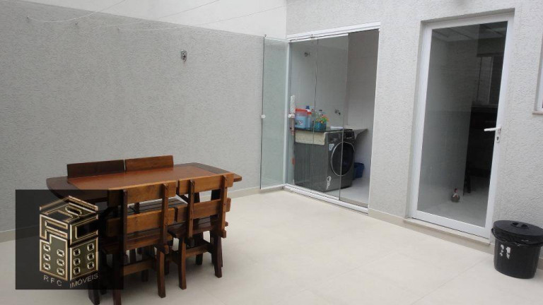 Imagem Casa com 3 Quartos à Venda, 200 m² em Vila Dom Pedro I - São Paulo