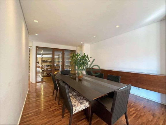 Imagem Casa com 5 Quartos à Venda ou Locação, 726 m² em Vila De São Fernando - Cotia Imagem Casa com 5 Quartos à Venda ou Locação, 726 m² em Vila De São Fernando - Cotia