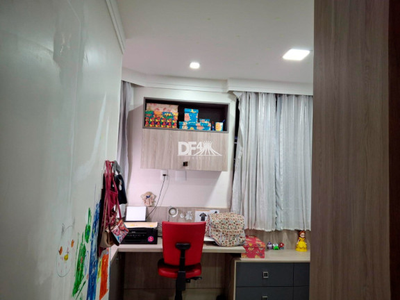 Imagem Casa com 4 Quartos à Venda, 200 m² em Guará I - Brasília