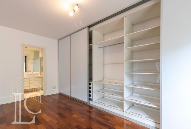 Imagem Casa com 4 Quartos à Venda, 813 m² em Alto Da Boa Vista - São Paulo