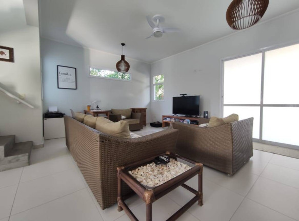 Imagem Casa com 4 Quartos à Venda, 450 m² em Horto Florestal - Ubatuba