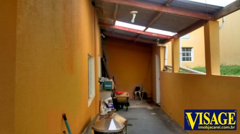 Imagem Chácara com 2 Quartos à Venda, 2.400 m² em Veraneio Ijal - Jacareí