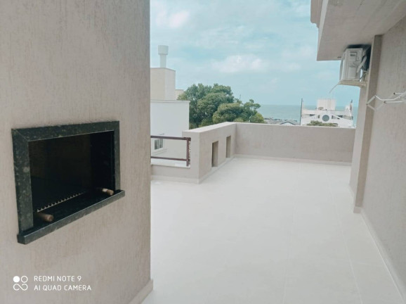 Imagem Cobertura com 2 Quartos para Temporada, 142 m² em Bombas - Bombinhas