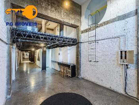 Imagem Sala Comercial à Venda, 420 m² em Centro - Curitiba Imagem Sala Comercial à Venda, 420 m² em Centro - Curitiba