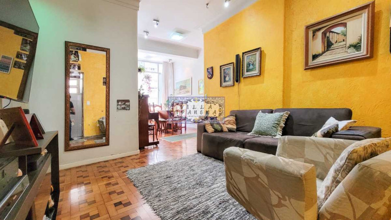 Imagem Apartamento com 3 Quartos à Venda, 100 m² em Leme - Rio De Janeiro Imagem Apartamento com 3 Quartos à Venda, 100 m² em Leme - Rio De Janeiro