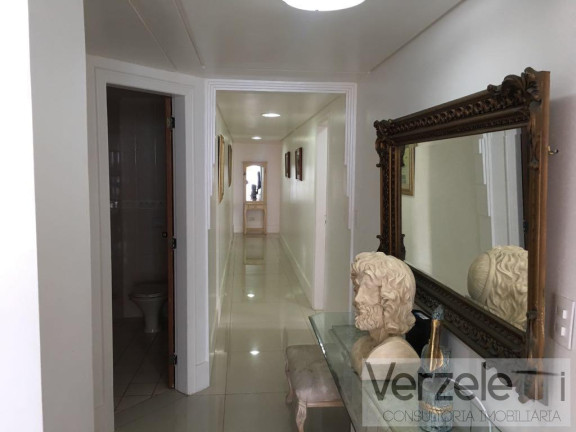 Imagem Apartamento com 4 Quartos para Temporada, 390 m² em Centro - Balneário Camboriú Imagem Apartamento com 4 Quartos para Temporada, 390 m² em Centro - Balneário Camboriú