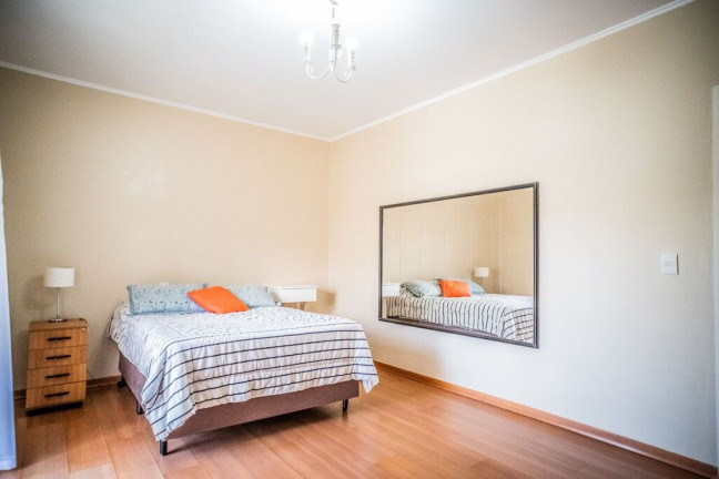 Imagem Casa com 3 Quartos à Venda, 380 m² em Vila Ipiranga - Porto Alegre