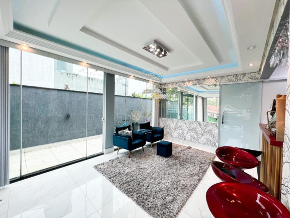 Imagem Casa com 3 Quartos à Venda, 300 m² em Parque Residencial Itapeti - Mogi Das Cruzes