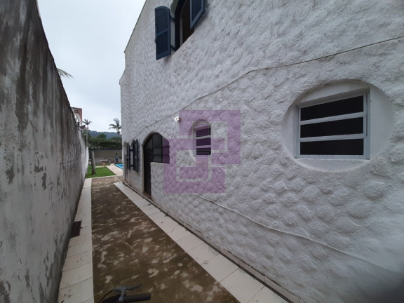 Imagem Sobrado com 4 Quartos à Venda, 457 m² em Guaiúba - Guarujá Imagem Sobrado com 4 Quartos à Venda, 457 m² em Guaiúba - Guarujá