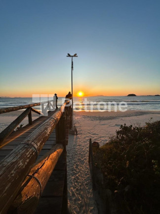 Imagem Casa com 3 Quartos à Venda, 168 m² em Praia De Palmas - Governador Celso Ramos Imagem Casa com 3 Quartos à Venda, 168 m² em Praia De Palmas - Governador Celso Ramos