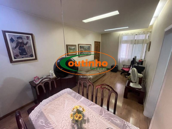 Imagem Apartamento com 2 Quartos à Venda, 65 m² em Tijuca - Rio De Janeiro Imagem Apartamento com 2 Quartos à Venda, 65 m² em Tijuca - Rio De Janeiro