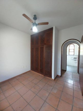 Imagem Casa com 6 Quartos à Venda, 360 m² em Centro - Ubatuba Imagem Casa com 6 Quartos à Venda, 360 m² em Centro - Ubatuba