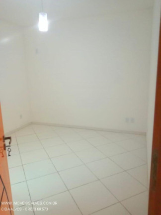 Imagem Casa com 2 Quartos à Venda, 80 m² em Saracuruna - Duque De Caxias
