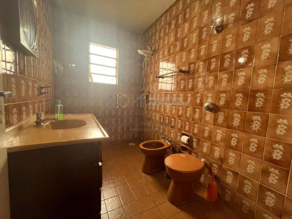 Imagem Casa com 4 Quartos para Alugar, 250 m² em Vila Nova Botucatu - Botucatu
