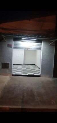 Imagem Imóvel para Alugar, 21 m² em Conjunto Habitacional Jardim Serrano - Votorantim