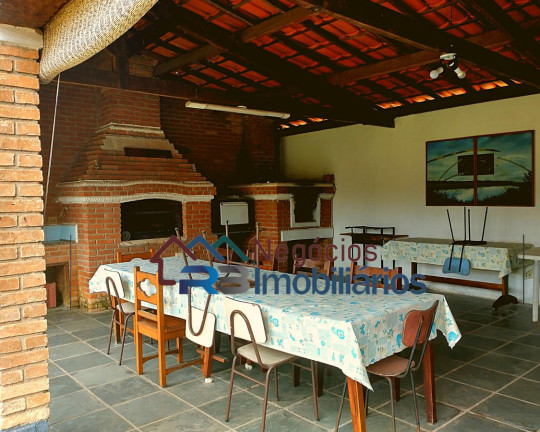 Imagem Chácara com 7 Quartos à Venda, 400 m² em área Rural De São Roque - São Roque Imagem Chácara com 7 Quartos à Venda, 400 m² em área Rural De São Roque - São Roque