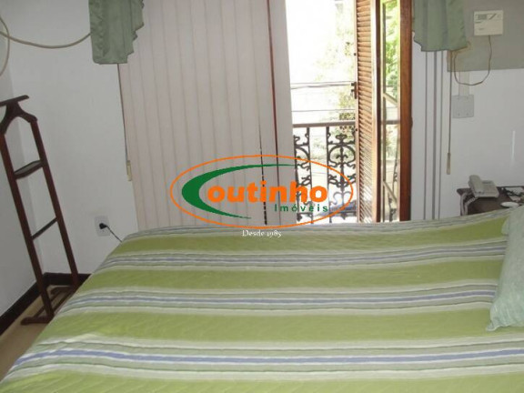 Imagem Casa com 3 Quartos à Venda, 199 m² em Tijuca - Rio De Janeiro Imagem Casa com 3 Quartos à Venda, 199 m² em Tijuca - Rio De Janeiro