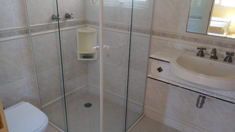 Imagem Casa com 4 Quartos à Venda, 550 m² em Vila Santista - Atibaia Imagem Casa com 4 Quartos à Venda, 550 m² em Vila Santista - Atibaia