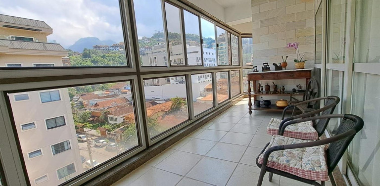Imagem Apartamento com 4 Quartos à Venda, 177 m² em Várzea - Teresópolis Imagem Apartamento com 4 Quartos à Venda, 177 m² em Várzea - Teresópolis