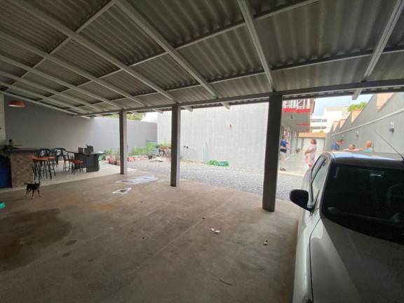 Imagem Casa com 3 Quartos à Venda, 135 m² em Jardim Planalto - Goiânia