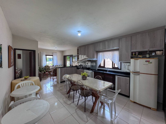 Imagem Casa com 3 Quartos à Venda, 145 m² em Barra Do Sai - Itapoá Imagem Casa com 3 Quartos à Venda, 145 m² em Barra Do Sai - Itapoá