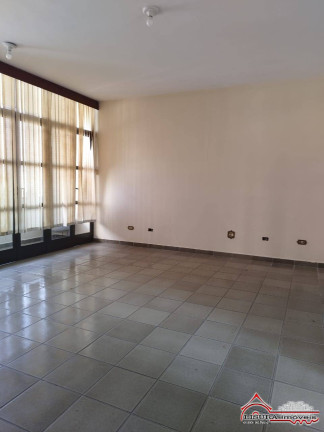 Imagem Casa com 9 Quartos para Alugar, 600 m² em Centro - Jacareí