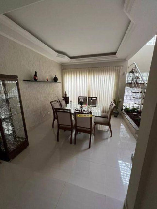 Imagem Sobrado com 4 Quartos à Venda, 208 m² em Vila Scarpelli - Santo André