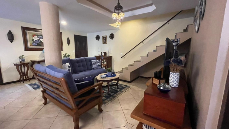 Imagem Casa com 5 Quartos à Venda, 282 m² em Pechincha - Rio De Janeiro