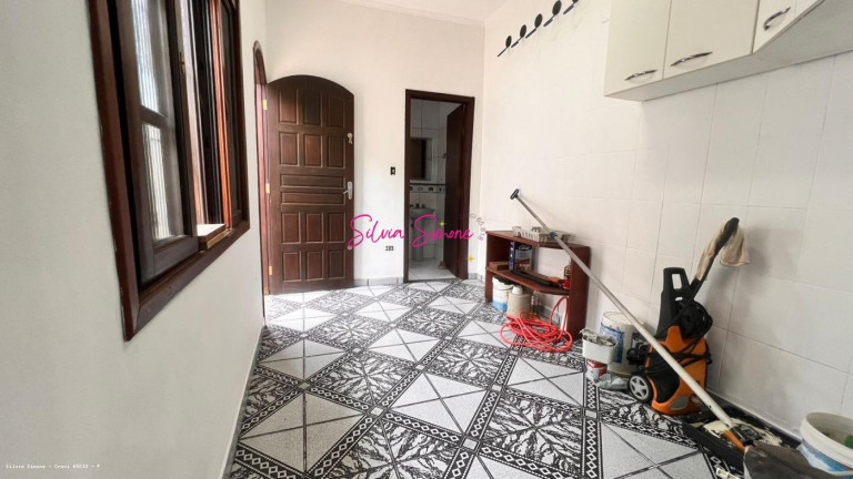 Imagem Casa com 3 Quartos à Venda, 252 m² em Caiçara - Praia Grande Imagem Casa com 3 Quartos à Venda, 252 m² em Caiçara - Praia Grande