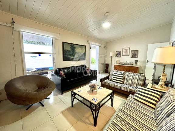 Imagem Casa com 5 Quartos à Venda, 179 m² em Enseada - Guarujá Imagem Casa com 5 Quartos à Venda, 179 m² em Enseada - Guarujá
