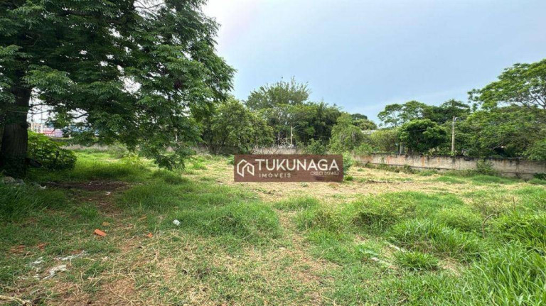 Terreno à Venda, 375 m² em Centro - Araçoiaba Da Serra