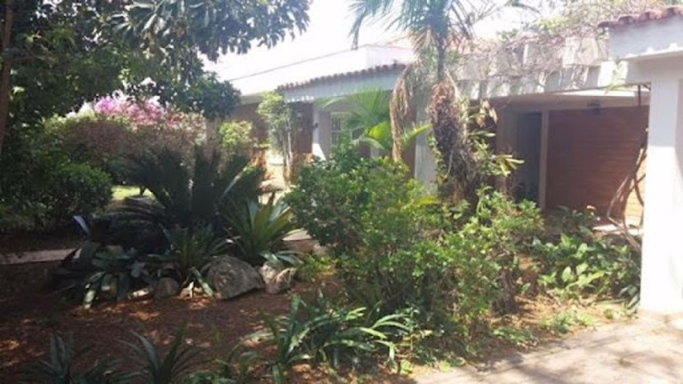 Casa com 5 Quartos à Venda, 583 m² em Vila Santista - Atibaia