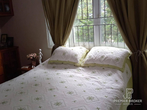 Imagem Apartamento com 2 Quartos à Venda, 97 m² em Alto - Teresópolis Imagem Apartamento com 2 Quartos à Venda, 97 m² em Alto - Teresópolis
