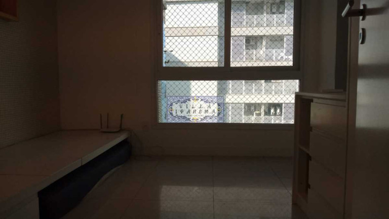 Imagem Apartamento com 3 Quartos à Venda, 158 m² em Icaraí - Niterói Imagem Apartamento com 3 Quartos à Venda, 158 m² em Icaraí - Niterói