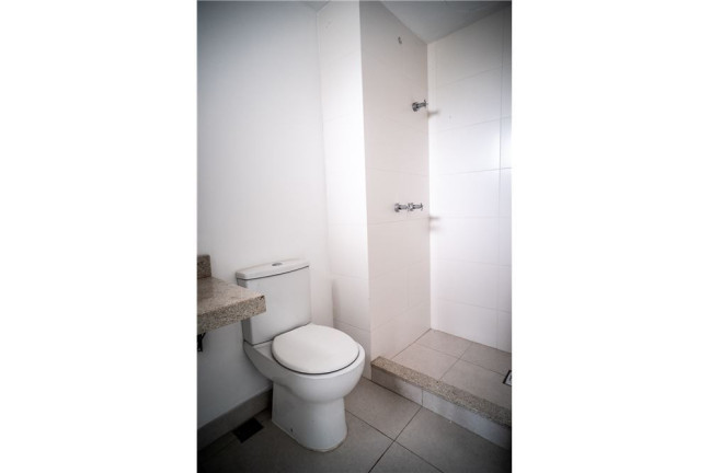 Imagem Imóvel com 2 Quartos à Venda, em Cristal - Porto Alegre Imagem Imóvel com 2 Quartos à Venda, em Cristal - Porto Alegre