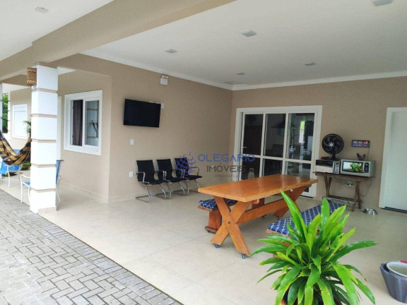 Imagem Casa com 3 Quartos à Venda, 146 m² em Armação - Penha