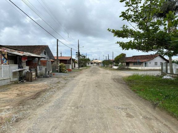 Imagem Casa com 2 Quartos à Venda, 70 m² em Salinas - Balneário Barra Do Sul Imagem Casa com 2 Quartos à Venda, 70 m² em Salinas - Balneário Barra Do Sul