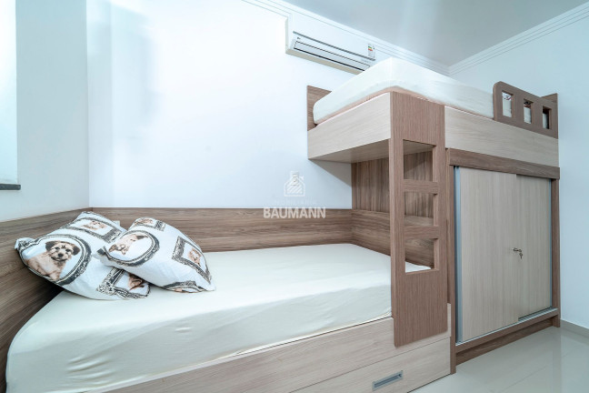 Imagem Apartamento com 3 Quartos para Alugar ou Temporada, 120 m² em Bombas - Bombinhas Imagem Apartamento com 3 Quartos para Alugar ou Temporada, 120 m² em Bombas - Bombinhas