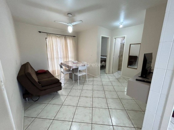 Imagem Apartamento com 2 Quartos para Temporada, 60 m² em Bombas - Bombinhas Imagem Apartamento com 2 Quartos para Temporada, 60 m² em Bombas - Bombinhas