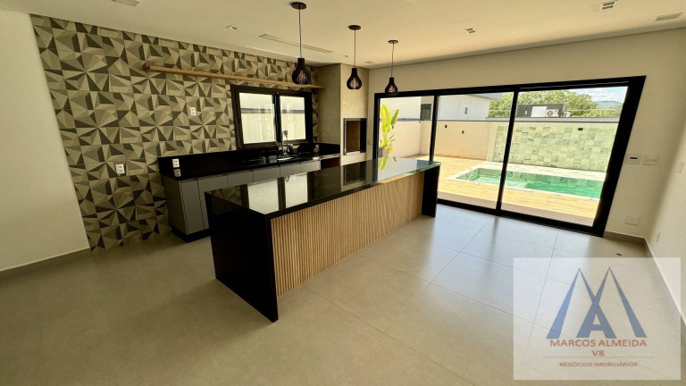 Imagem Casa de Condomínio com 3 Quartos à Venda, 250 m² em Fazenda Rodeio - Mogi Das Cruzes Imagem Casa de Condomínio com 3 Quartos à Venda, 250 m² em Fazenda Rodeio - Mogi Das Cruzes