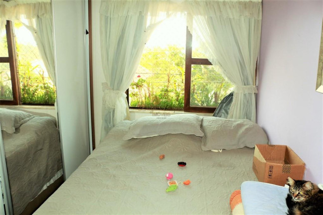 Imagem Casa com 5 Quartos à Venda, 130 m² em Iucas - Teresópolis
