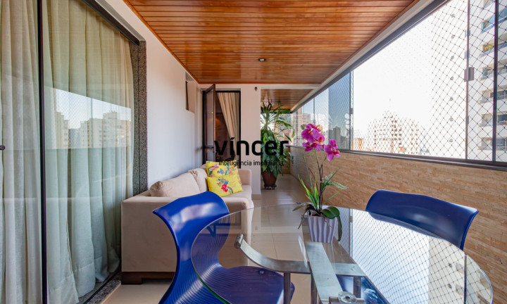 Imagem Apartamento com 3 Quartos à Venda, 196 m² em Nova Suiça - Goiânia