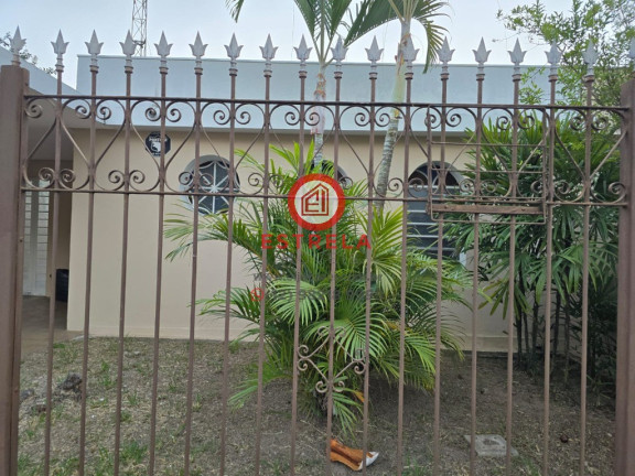 Imagem Casa com 3 Quartos à Venda, 200 m² em Centro - Jacareí Imagem Casa com 3 Quartos à Venda, 200 m² em Centro - Jacareí