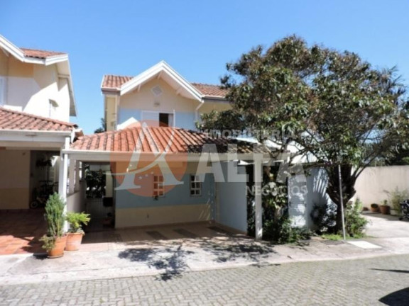 Foto do imóvel Casa com 3 Quartos à Venda, 211 m² em Chácara Pavoeiro - Cotia