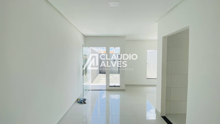 Imagem Casa com 2 Quartos à Venda, 74 m² em Mangabeira - Feira De Santana