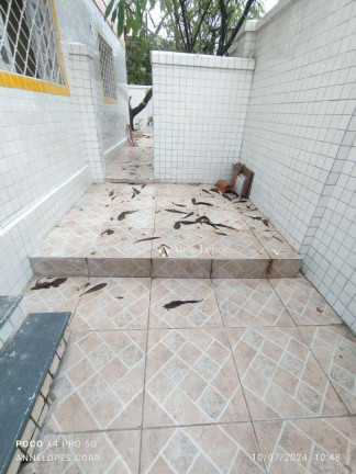 Imagem Casa com 2 Quartos para Alugar, 120 m² em Campo Grande - Santos Imagem Casa com 2 Quartos para Alugar, 120 m² em Campo Grande - Santos