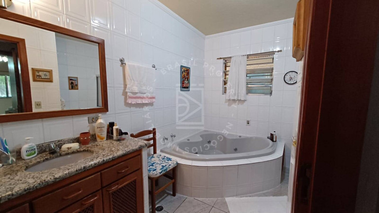 Imagem Casa com 4 Quartos à Venda, 419 m² em Lagoinha - Ubatuba Imagem Casa com 4 Quartos à Venda, 419 m² em Lagoinha - Ubatuba