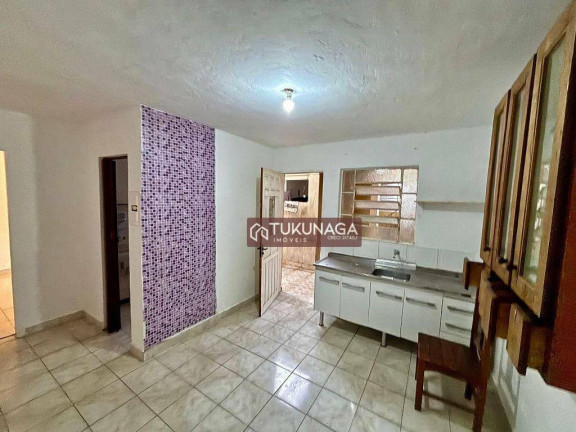 Casa com 1 Quarto para Alugar, 32 m² em Picanço - Guarulhos