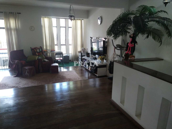 Casa com 3 Quartos à Venda, 183 m² em Embaré - Santos